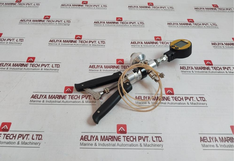 Si Pressure Tp1-40 Hand Held Test Pump Pressure Calibrator Set 1S-tp1-40 600 Psi