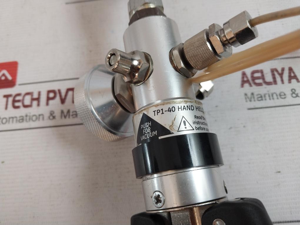 Si Pressure Tp1-40 Hand Held Test Pump Pressure Calibrator Set 1S-tp1-40 600 Psi