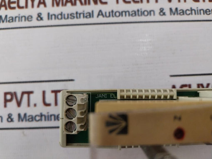 Si Satron Instruments Bnr 0…200°C Converter With Eeb 1002 Terminal Module