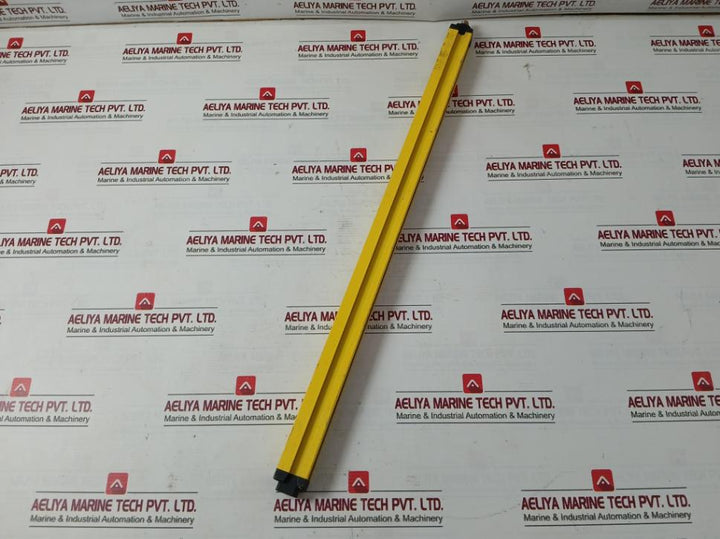 Sick C20E-060303A11 Safety Light Curtain C2000 600Mm V3.2 Ip65 0-19M