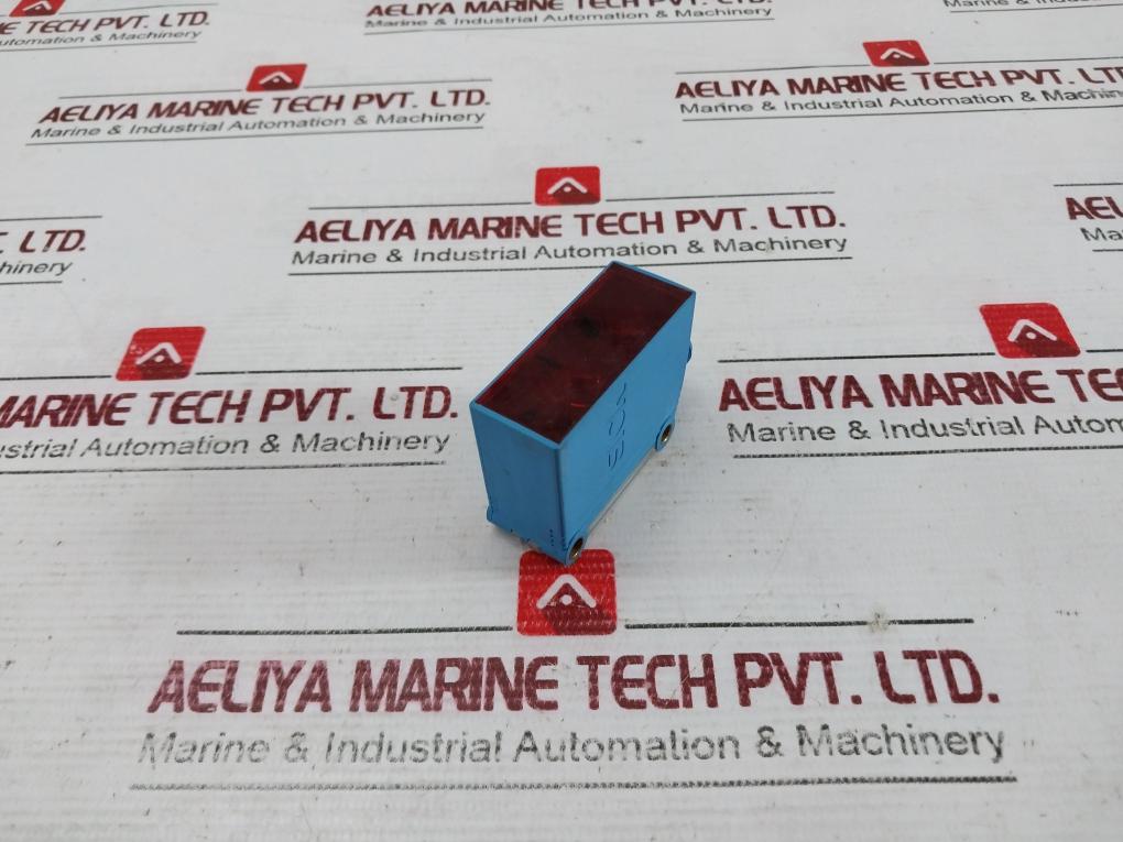 Sick Gl10-f4551 Photoelectric Sensor 1071153 Class 2 10-30V Dc