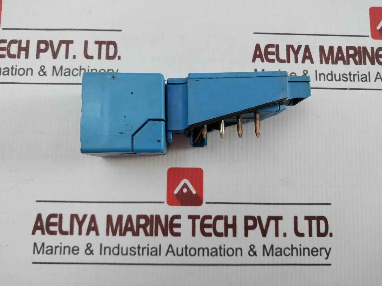 Sick Iq40-20Npp-kk1 Proximity Switch U=10-30Vdc / Ia=200Ma