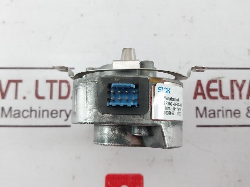 Sick Srs50-hfa0-k21 Motor Feedback System 1037067 7-12V 608Ssd21 Used