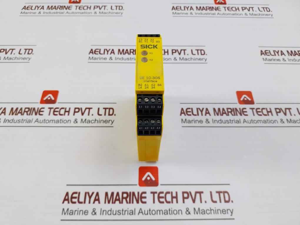 Sick Ue 10-3Os3D0 Safety Relay 230V/3A 6A 2.2 W 6024918 Awg 28-14