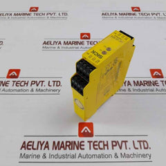 Sick Ue 10-3Os3D0 Safety Relay 230V/3A 6A 2.2 W 6024918 Awg 28-14