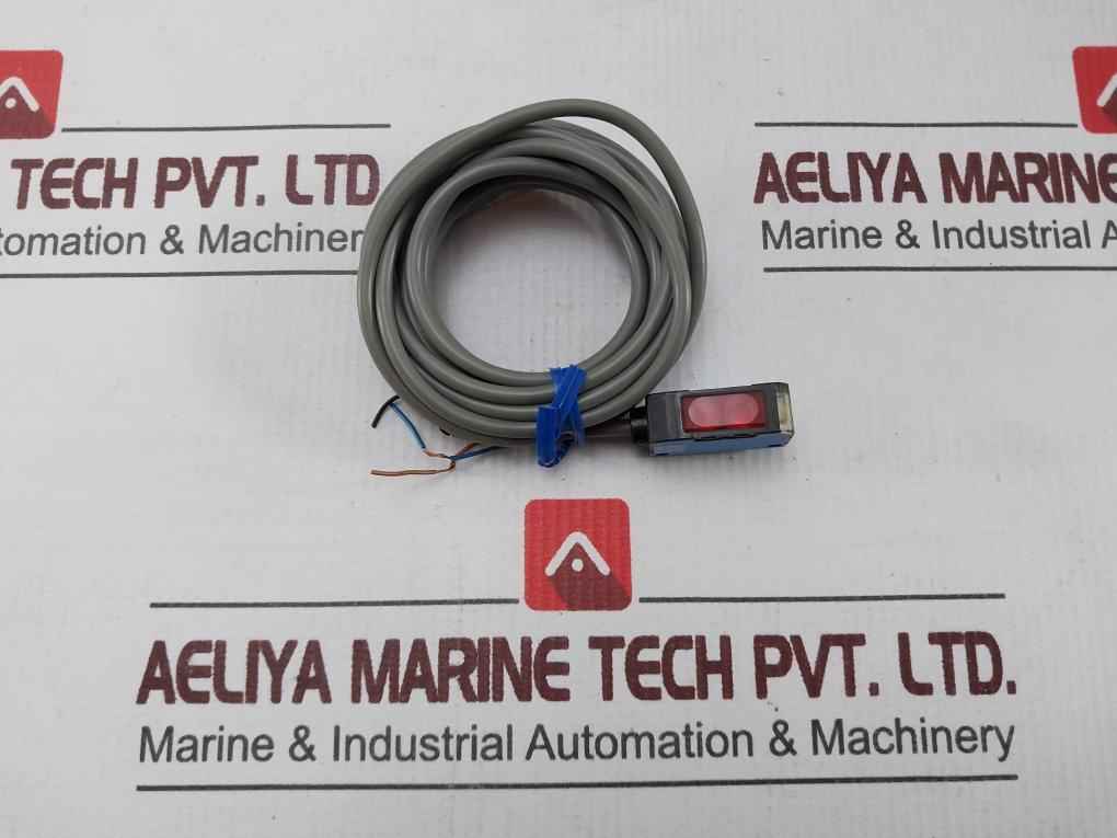 Sick Wt150-p132 Photoelectric Sensor Proximity Switch W/ Cable 2M L+ Dc10-30V