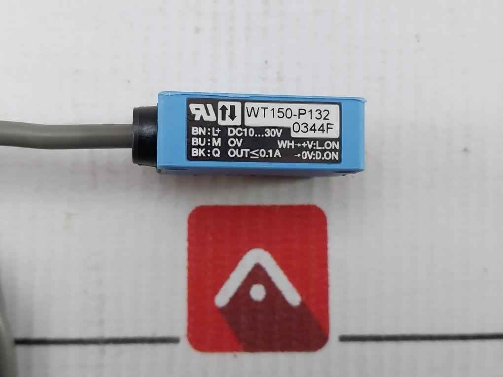 Sick Wt150-p132 Photoelectric Sensor Proximity Switch W/ Cable 2M L+ Dc10-30V