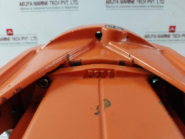 Siemens 1Fk6061-6Az21-9Zz9-z S30 Servo Motor 136V En 60034