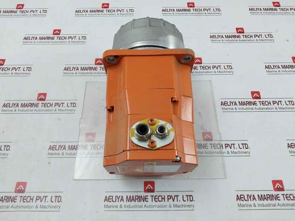 Siemens 1Fk6081-6Az21-9Zz9-z S25 Servo Motor 3Hac8278-1/00 151V, 3667/4700 Min-1
