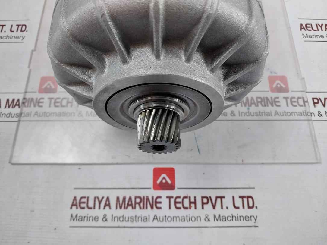 Siemens 1Fk6081-6Az21-9Zz9-z S25 Servo Motor 3Hac8278-1/00 151V, 3667/4700 Min-1