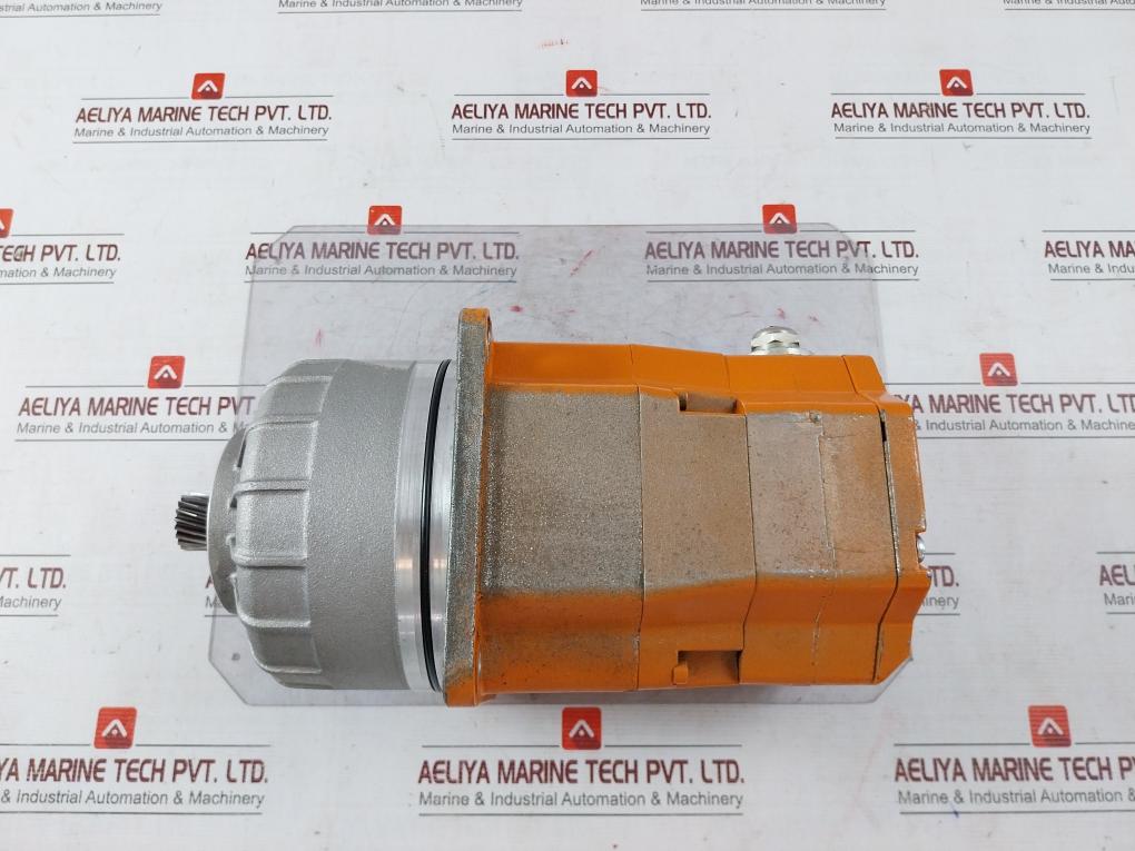 Siemens 1Fk6083-6Az21-9Zz9-z S26 Servo Motor 160V 3Hac8279-1/00