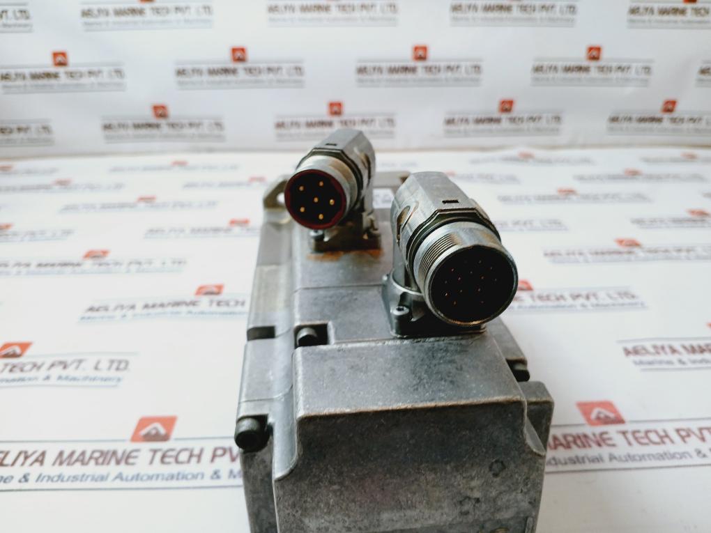 Siemens 1FK7042-5AF71-1EH2 Servo Motor