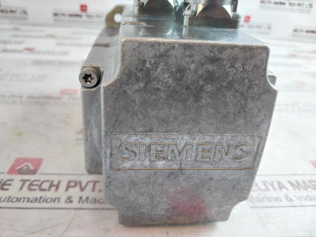 Siemens 1Fk7042-5Af71-1Gg2 Synchronous Servomotor