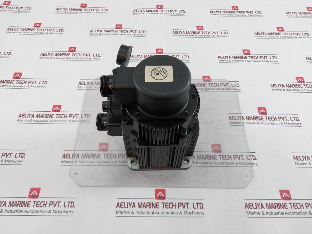 Siemens 1Fl5060-0Ac21-0Ah0 3-phase Synchronous Servo Motor 75.4V Ip54