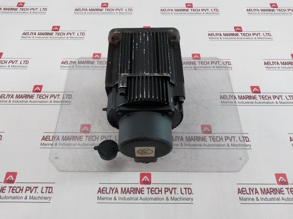 Siemens 1Fl5060-0Ac21-0Ah0 3-phase Synchronous Servo Motor 75.4V Ip54