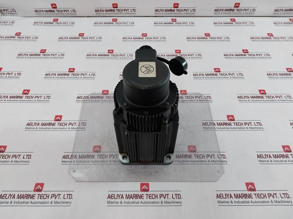 Siemens 1Fl5064-0Ac21-0Ah0 3-phase Synchronous Servo Motor 24 Vdc 0.6A