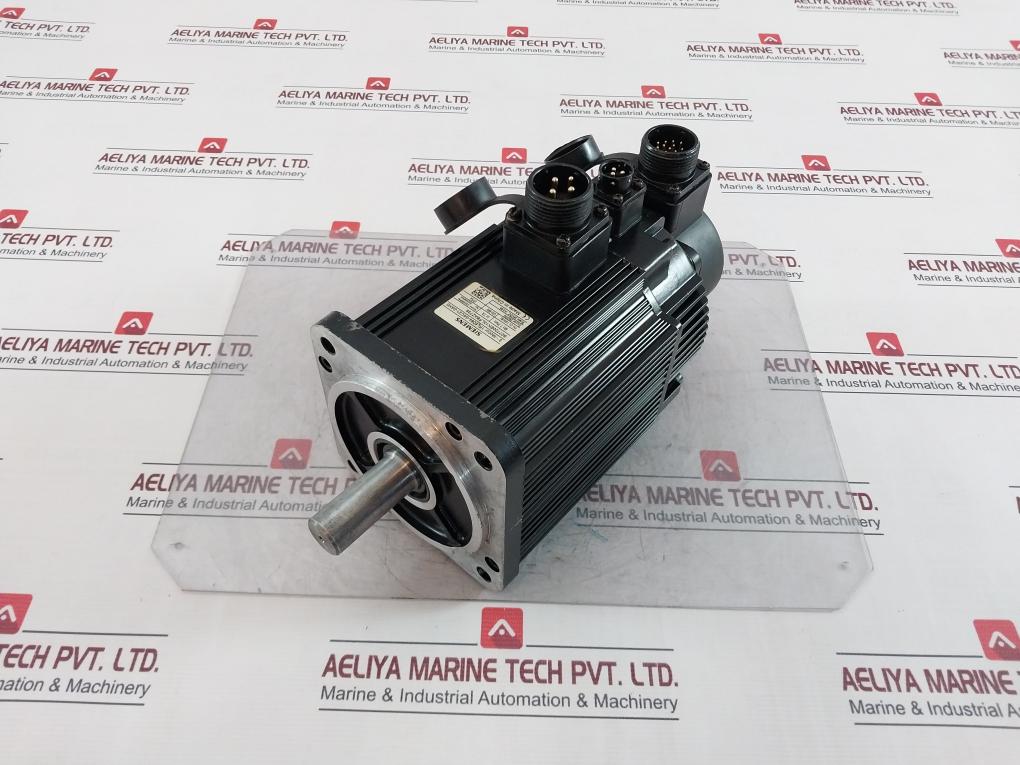 Siemens 1Fl5064-0Ac21-0Ah0 3-phase Synchronous Servo Motor 24 Vdc 0.6A