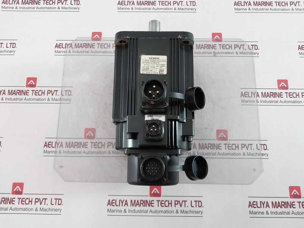 Siemens 1Fl5064-0Ac21-0Ah0 3-phase Synchronous Servo Motor 24 Vdc 0.6A