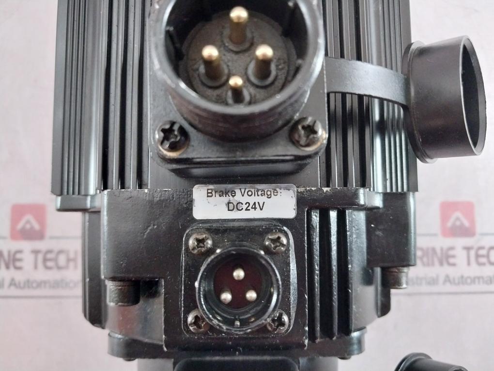 Siemens 1Fl5064-0Ac21-0Ah0 3-phase Synchronous Servo Motor 24 Vdc 0.6A