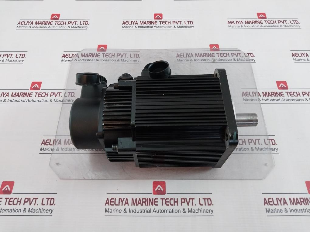 Siemens 1Fl5064-0Ac21-0Ah0 3-phase Synchronous Servo Motor 24 Vdc 0.6A