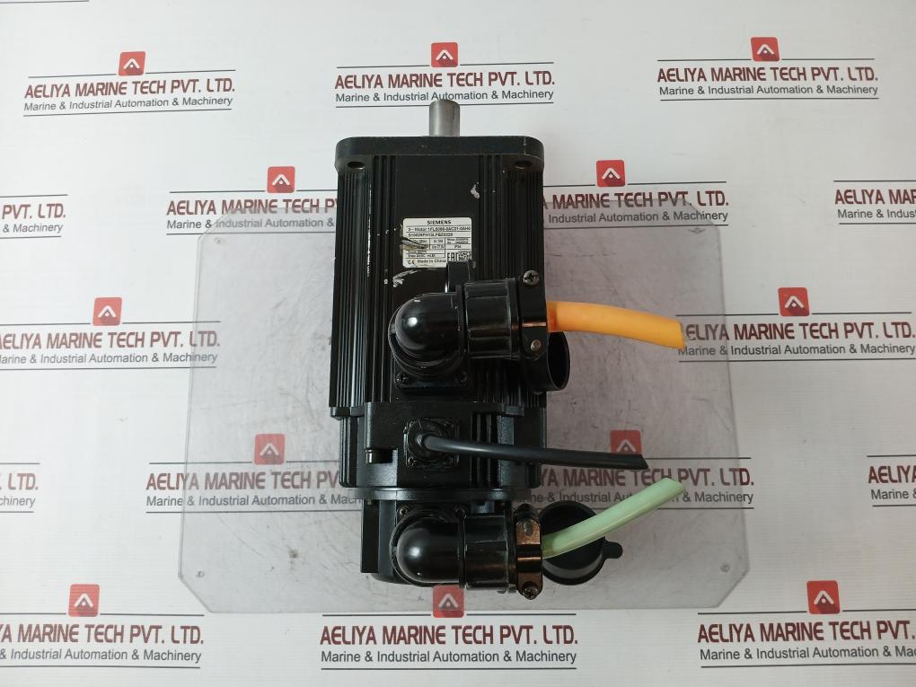 Siemens 1Fl5066-0Ac21-0Ah0 Simotics Synchronous Servo Motor Nn 2000Rpm 0.6A