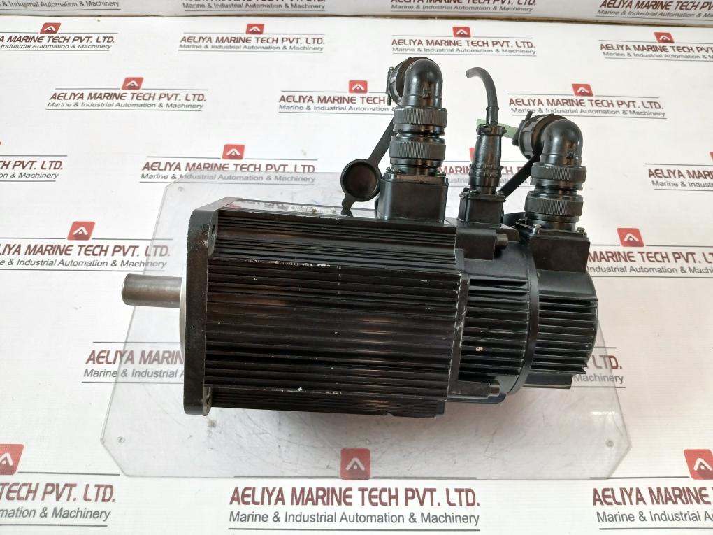 Siemens 1Fl5066-0Ac21-0Ah0 Simotics Synchronous Servo Motor Nn 2000Rpm 0.6A