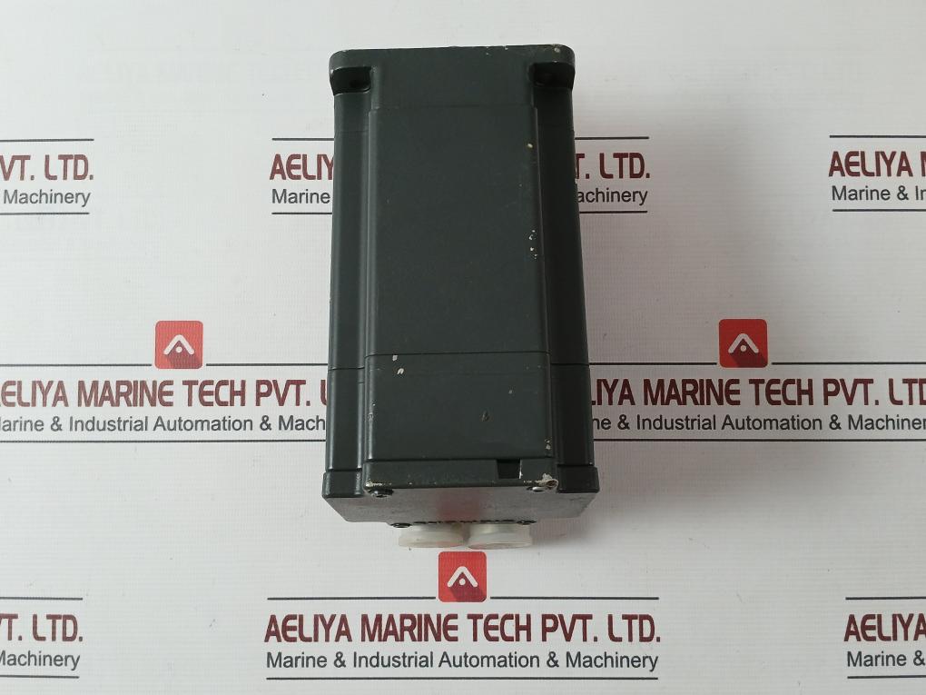 Siemens 1Ft5042-0Af71-1 Ac Feed Drive Motor Im B5 0.8/1.1A