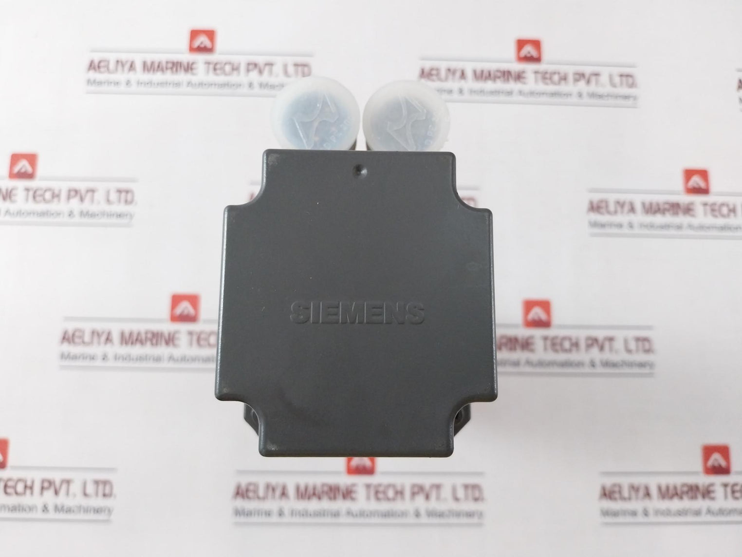 Siemens 1Ft6034-4Ak71-3Aa0 Synchronous Servo Motor 294V 2.1A 1.40Nm Ip64