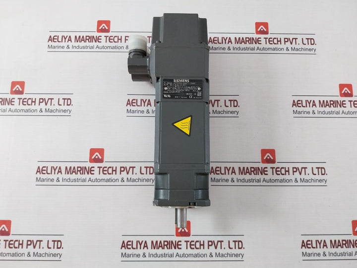 Siemens 1Ft6034-4Ak71-3Aa0 Synchronous Servo Motor 294V 2.1A 1.40Nm Ip64