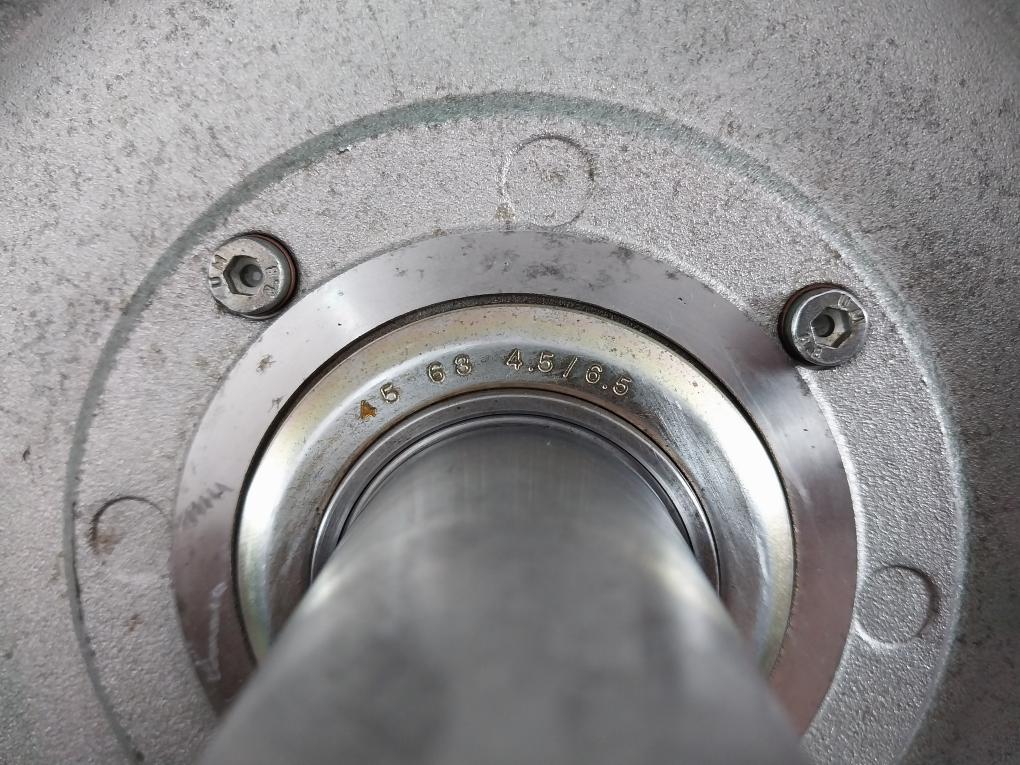 Siemens 1Ft6105-8Ab71-1Tg1 Synchronous Servo Motor