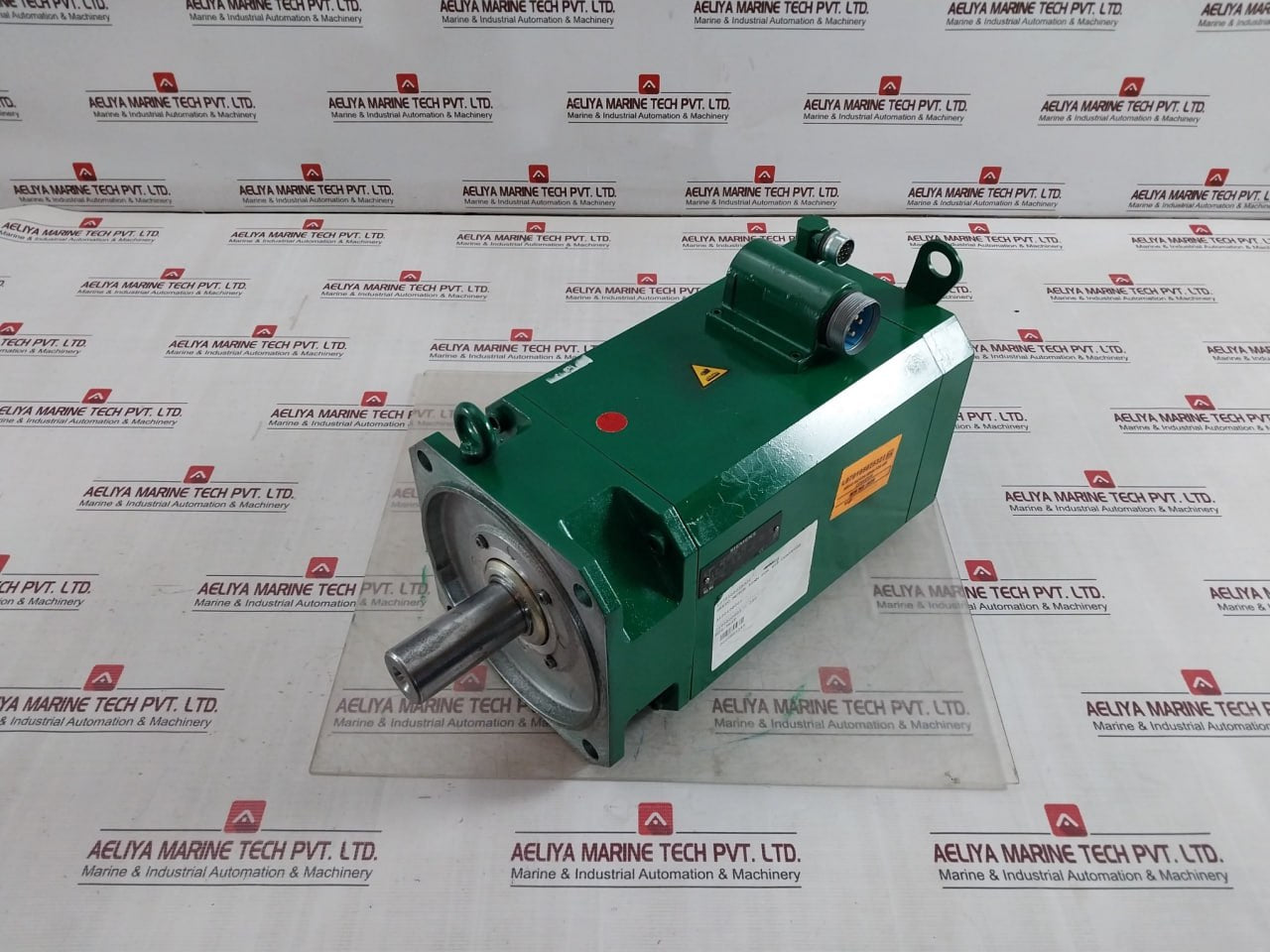 Siemens 1Ft6105-8Ab71-1Tg1 Synchronous Servo Motor