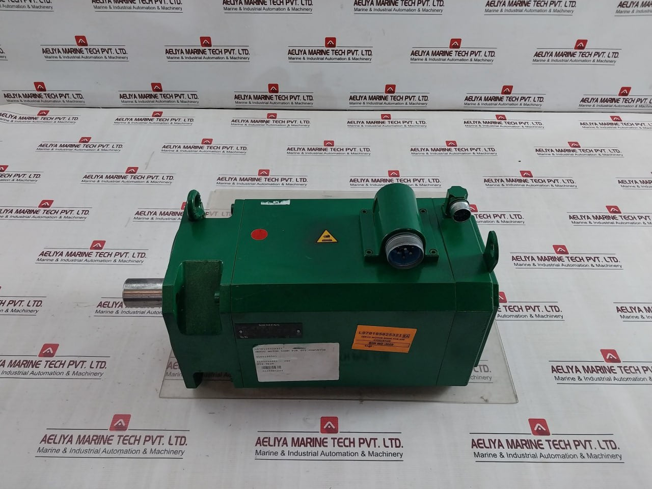 Siemens 1Ft6105-8Ab71-1Tg1 Synchronous Servo Motor