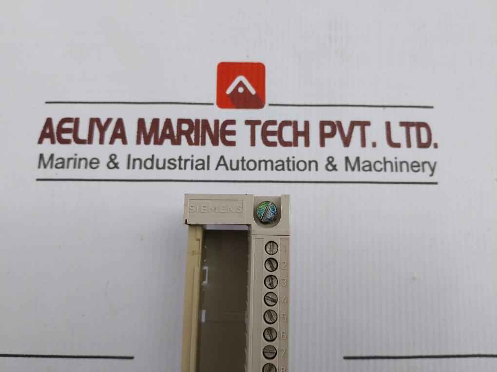 Siemens 1Ne Z 811 0206 Terminal Strip 927 702-1