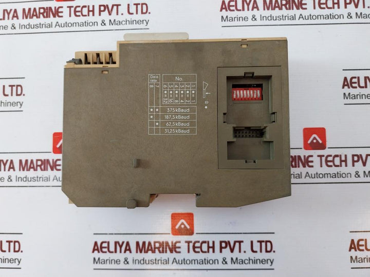 Siemens Simatic S5 1P 6Es5 318-8Ma12 Interface Module Et100U 24V Dc 0.35A 113