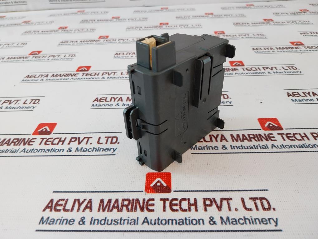 Siemens 1P 6Es7 195-7Hb00-0Xa0 Bus Module Kcc-rem-s49-et200