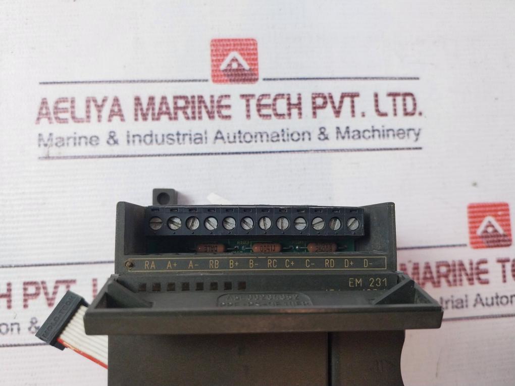Siemens 1P 6Es7 231-0Hc21-0Xa0 Plc Module