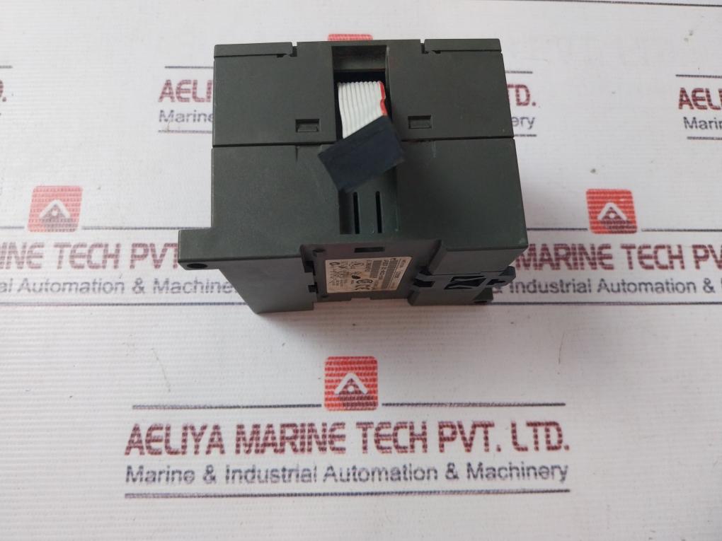 Siemens 1P 6Es7 231-0Hc21-0Xa0 Plc Module