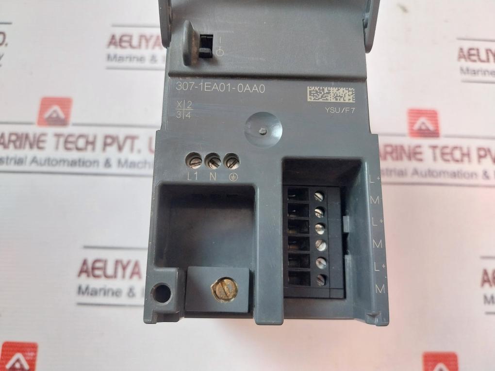 Siemens 1P 6Es7 307-1Ea01-0Aa0 Power Supply Ac 120V/230V 50-60Hz 2.3A/1.2A