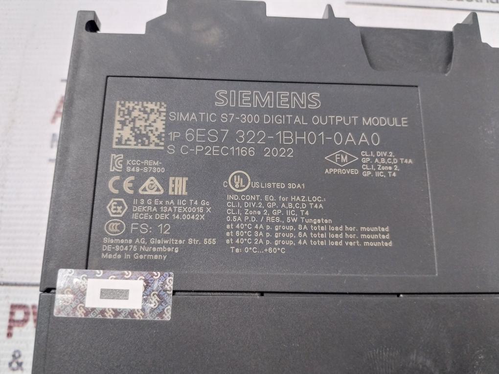 Siemens 1P 6Es7 322-1Bh01-0Aa0 Digital Output Module 7202050-01