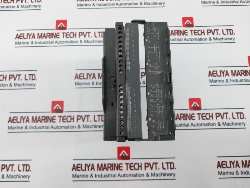 Siemens 1P 6Es7 322-1Hh01-0Aa0 Simatic S7-300 Relay Output Module S C-m1D72077