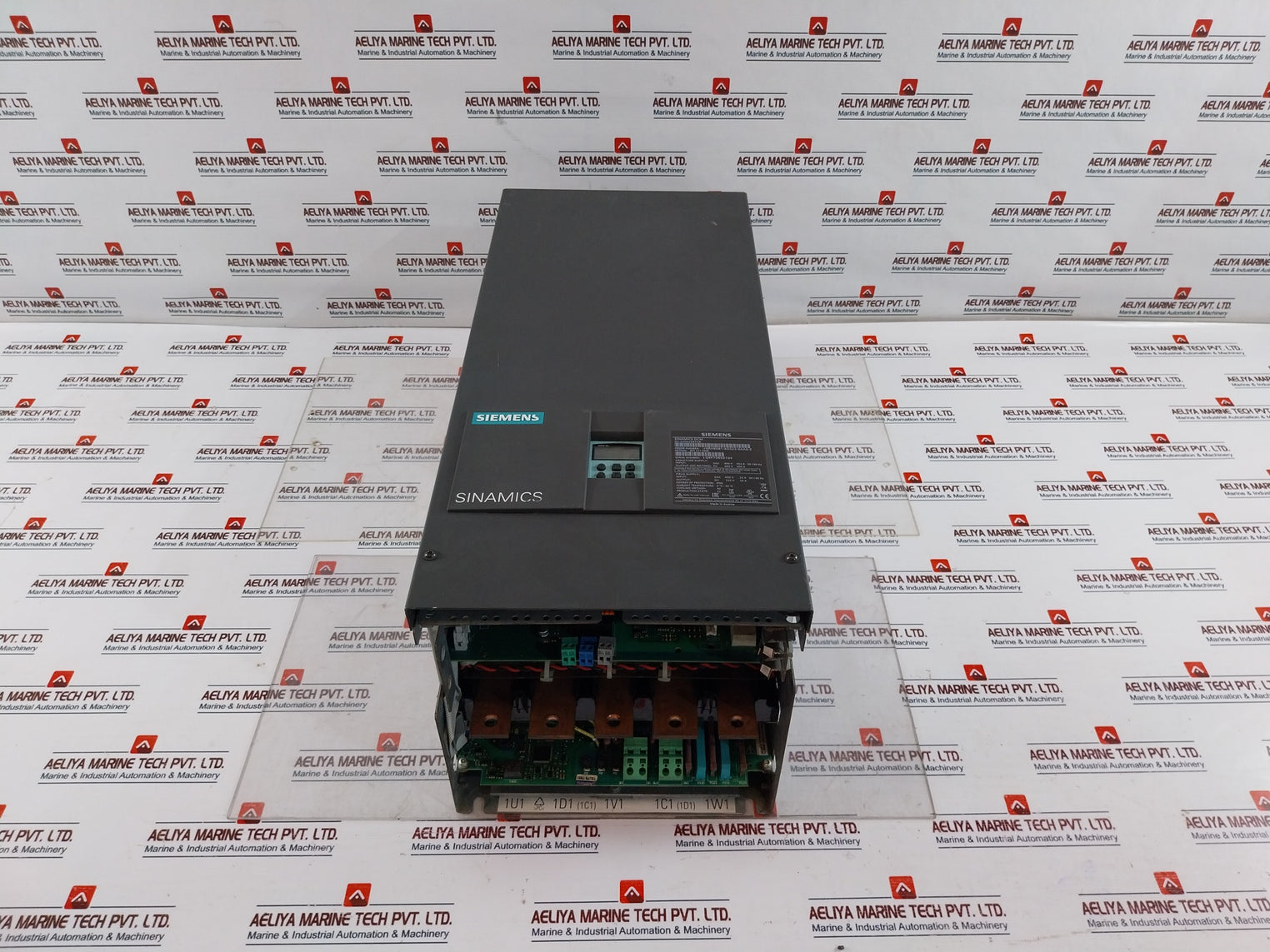 Siemens 1p 6ra8081-6ds22-0aa0-z Sinamics Dcm Dc-converter 3ac 400v 332a 50/60hz