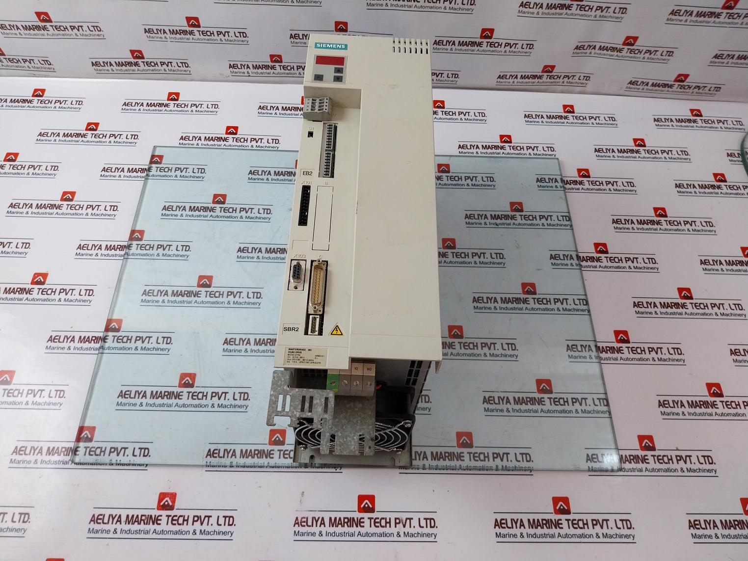 Siemens 1P 6Se7021-8Tp50-z G71+C33 Masterdrive Mc Dc/Ac Drive Dc 510…650V