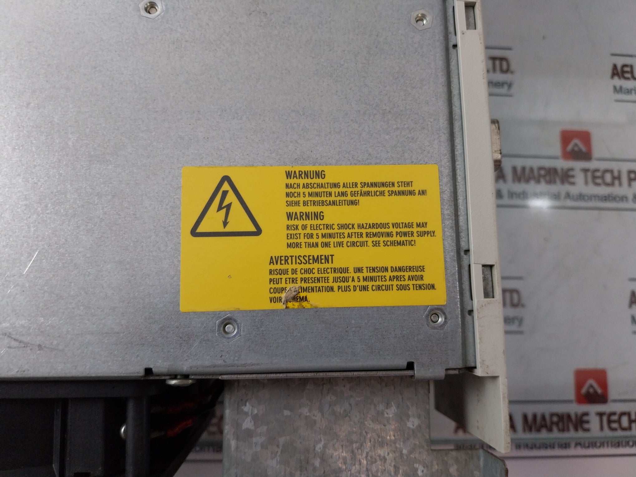 Siemens 1P 6Se7021-8Tp50-z G71+C33 Masterdrive Mc Dc/Ac Drive Dc 510…650V