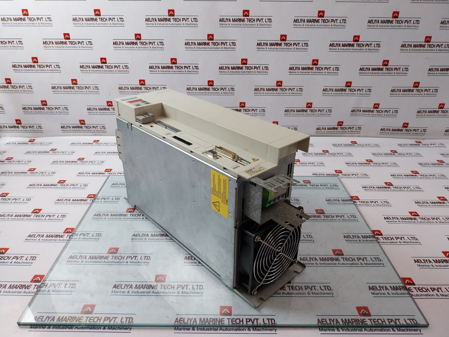 Siemens 1P 6Se7021-8Tp50-z G71+C33 Masterdrive Mc Dc/Ac Drive Dc 510…650V