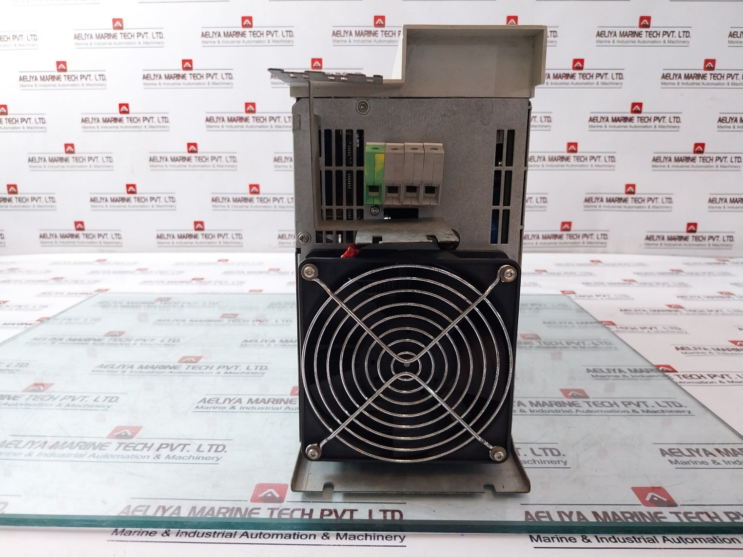 Siemens 1P 6Se7021-8Tp50-z G71+C33 Masterdrive Mc Dc/Ac Drive Dc 510…650V