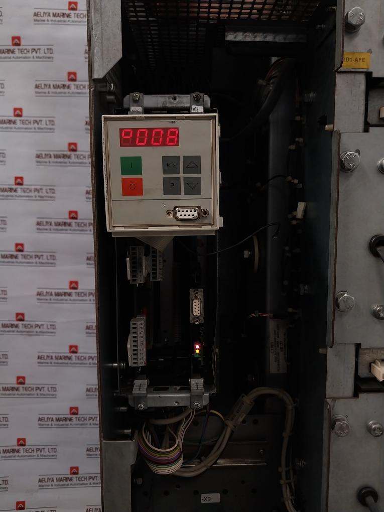 Siemens 1P 6SE7035-1EJ80 Simovert AFE DC Inverter 6SE7038-6GL84-1BG2 380-460V