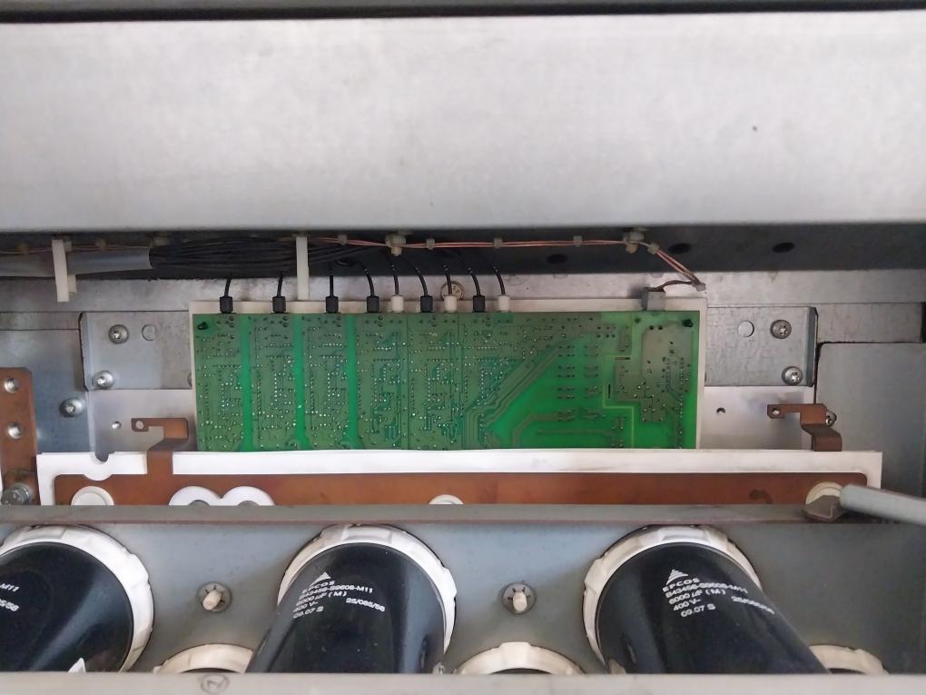 Siemens 1P 6SE7035-1EJ80 Simovert AFE DC Inverter 6SE7038-6GL84-1BG2 380-460V