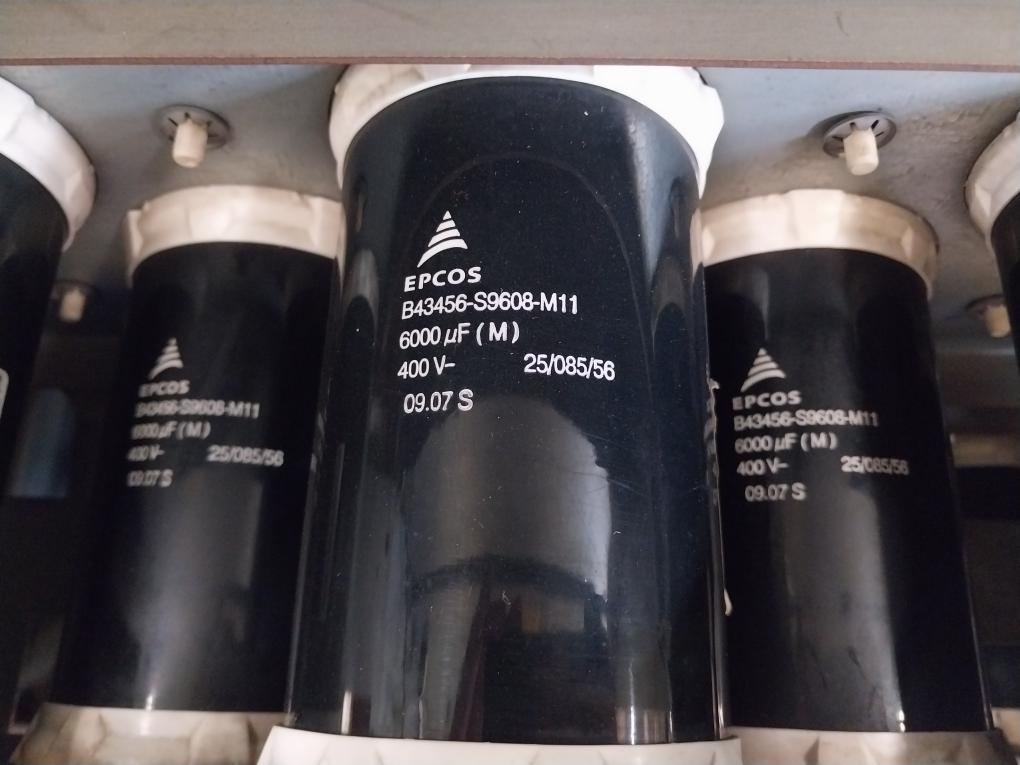 Siemens 1P 6SE7035-1EJ80 Simovert AFE DC Inverter 6SE7038-6GL84-1BG2 380-460V