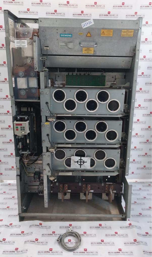 Siemens 1P 6SE7035-1EJ80 Simovert AFE DC Inverter 6SE7038-6GL84-1BG2 380-460V