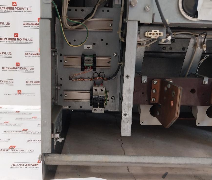 Siemens 1P 6SE7035-1EJ80 Simovert AFE DC Inverter 6SE7038-6GL84-1BG2 380-460V